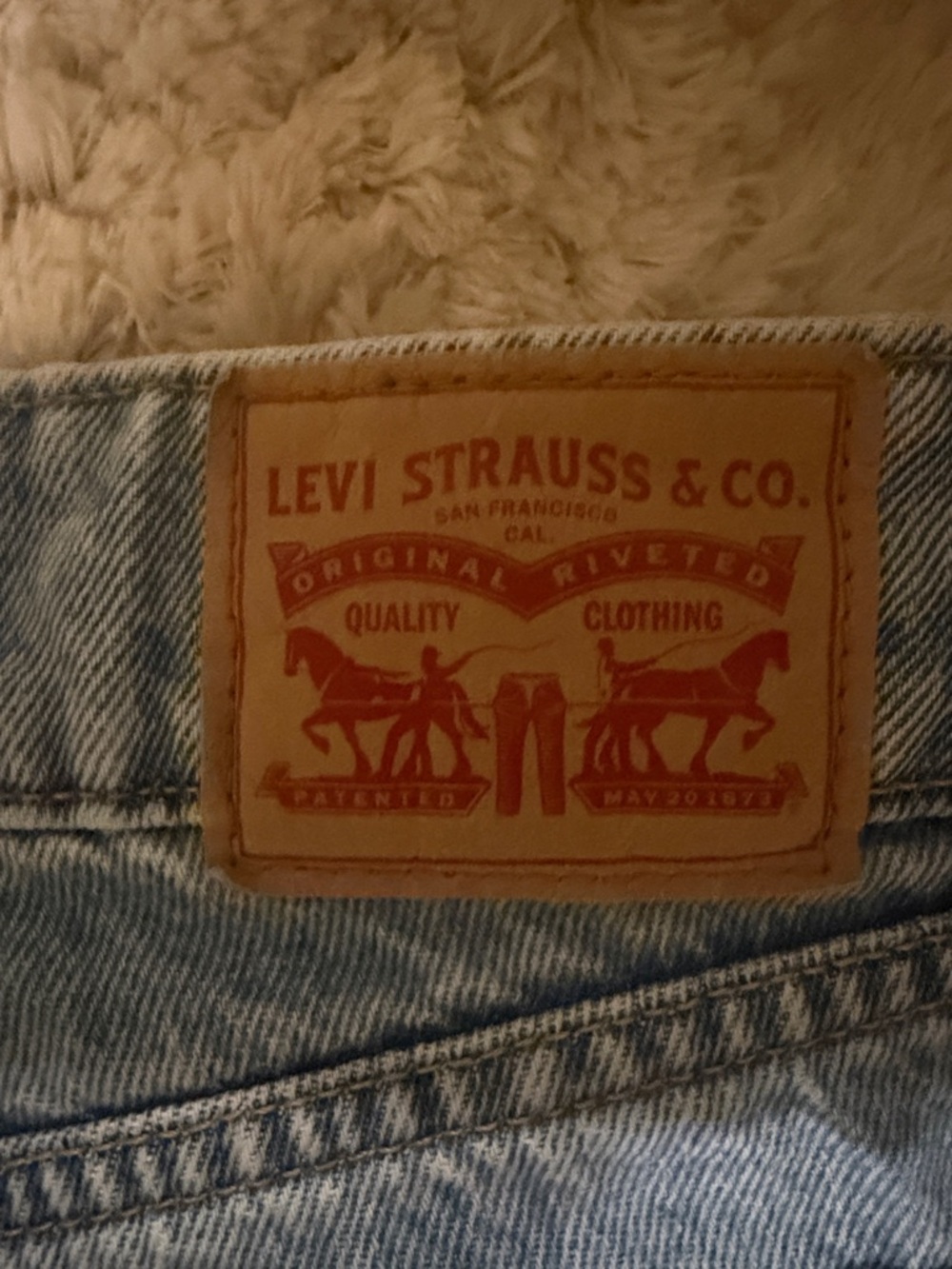 Levi's Light Blue Wide Leg Jeans with Knee Patch - Picture 3 of 5